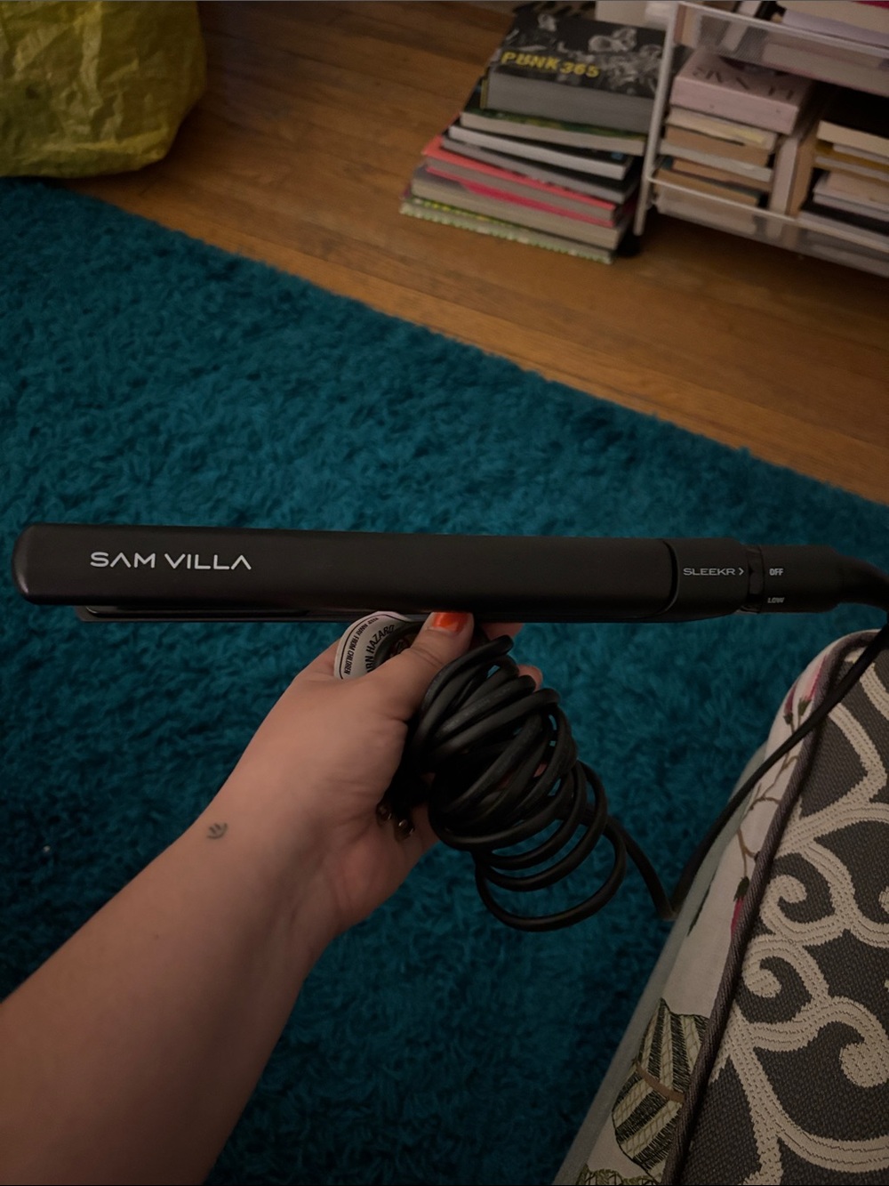 SAM VILLA SLEEKR Black Flat Iron